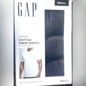 GAP Men's Black Cotton Crew Neck Tees - 3 Pack